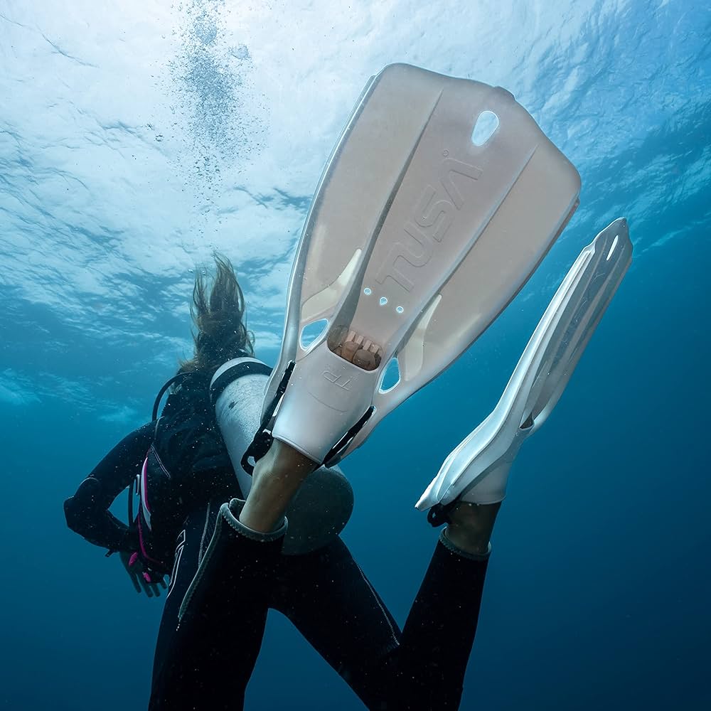 TUSA Travel Right Diving Fins
