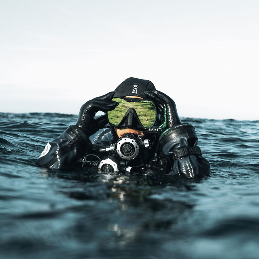 Fourth Element SEEKER Mask CONTRAST